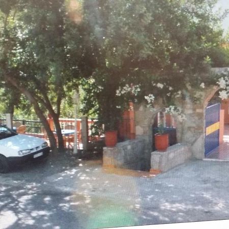 Auberge Bab Imouzer Tagherat Anekrim Exterior photo